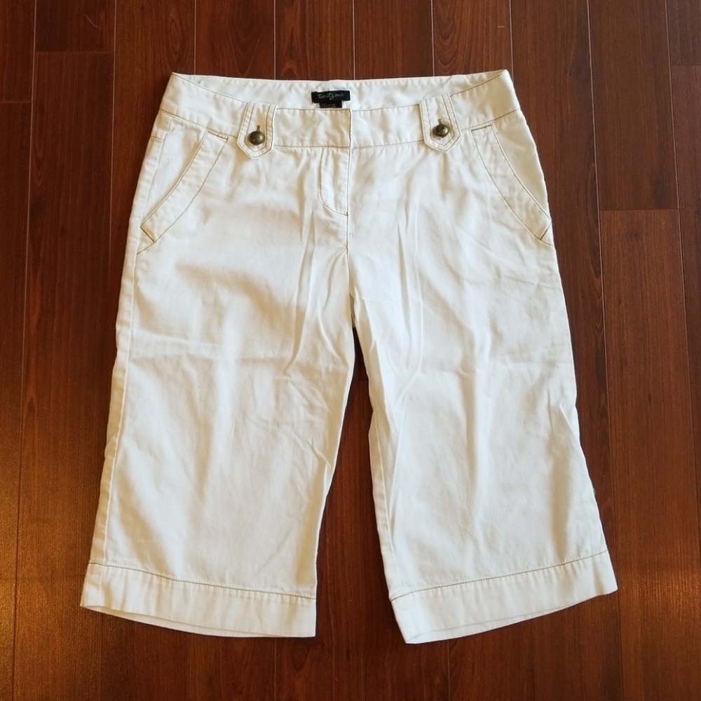 White Capris